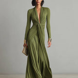 Valentina · Vestido longo com decote em V e detalhes em babados