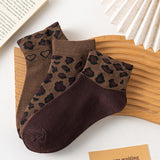 Meias Vintage com Estampa de Leopardo