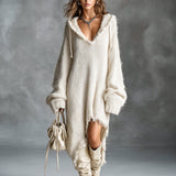 Vestido midi oversize de malha felpuda com capuz