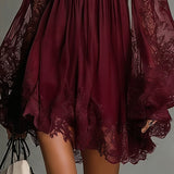 Nádia - Vestido mini com ombros à mostra e renda