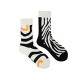 Meias Descontraídas com Design Assimétrico