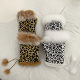 Luvas Térmicas com Estampa de Leopardo