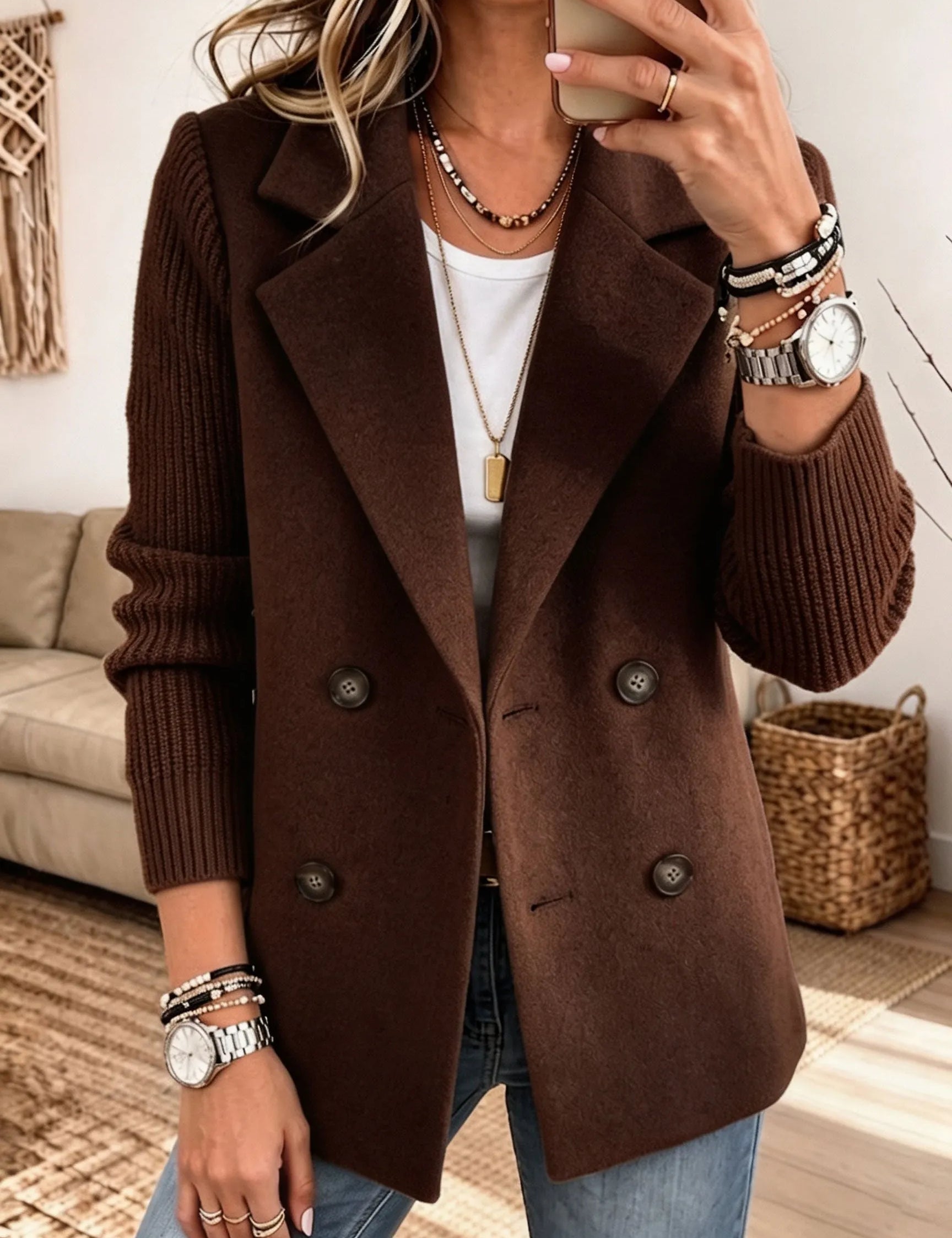 Carla | Blazer Sofisticado com Mangas Detalhadas