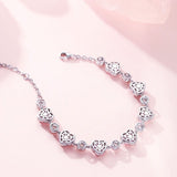 Pulseira Elegante com Design de Coração