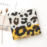 Cachecol Casual com Estampa de Leopardo