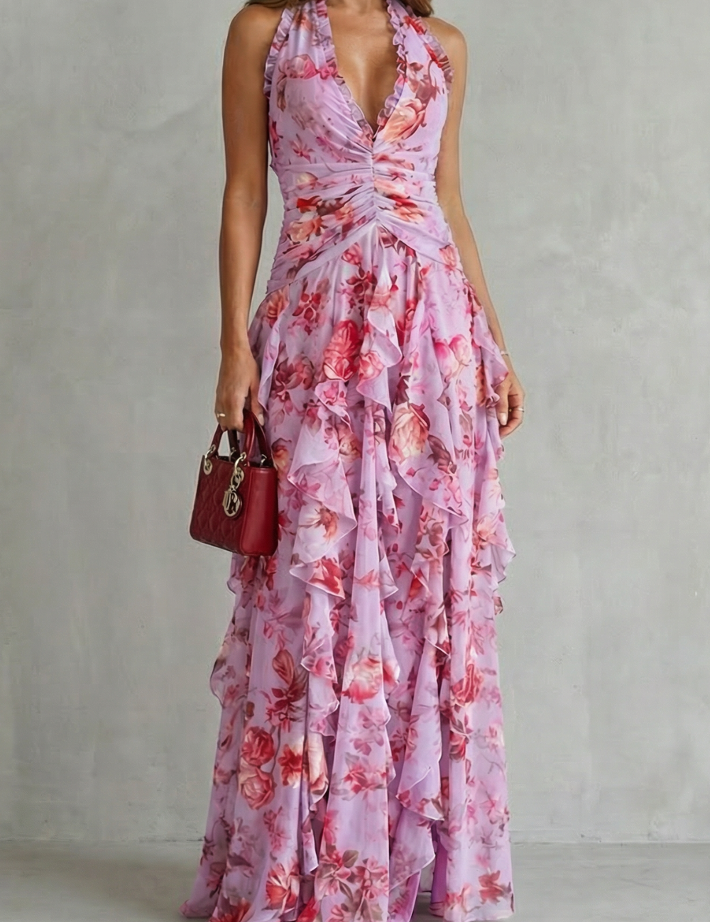 Belladina | Vestido Longo Romântico Kaskada de Rosas com Decote em V