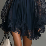 Nádia - Vestido mini com ombros à mostra e renda