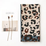 Cachecol Casual com Estampa de Leopardo