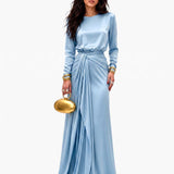 Elegante Vestido Maxi de Satén con Drapeado