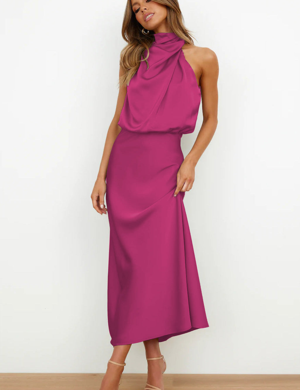 Tyra | Vestido de Gala Elegante com Decote Halter