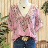 Blusa Vintage com Estampa Floral