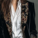 Léontine | Blazer Justo com Estampa Barroca em Preto