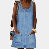 Beatriz - Vestido Relaxado em Denim