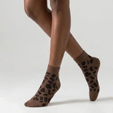 Meias Vintage com Estampa de Leopardo