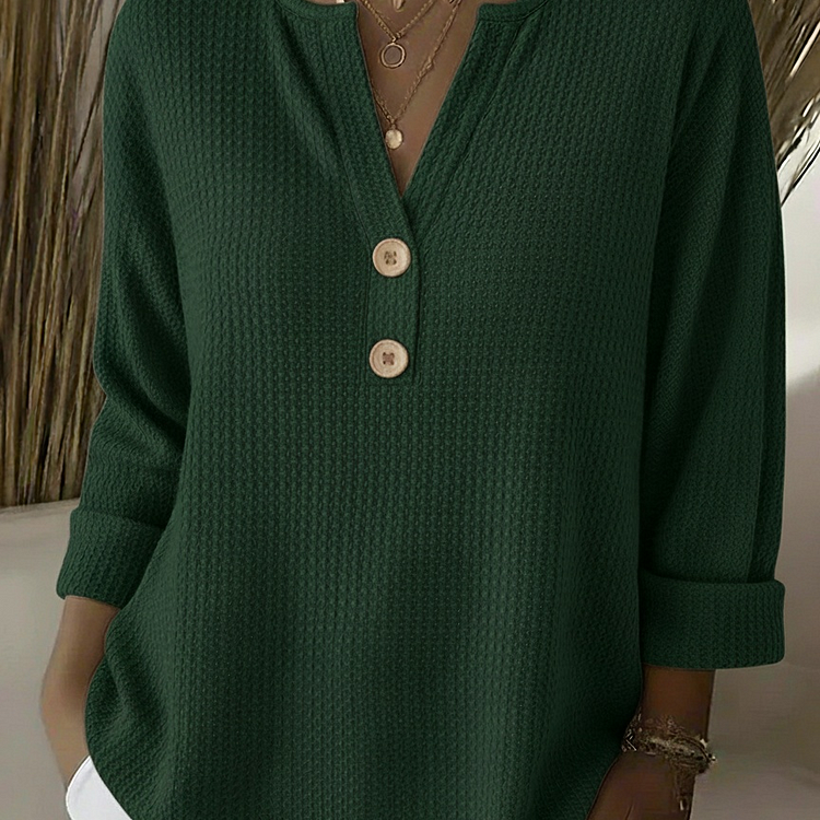 Lucía | Camiseta Henley Gofrada com Botões