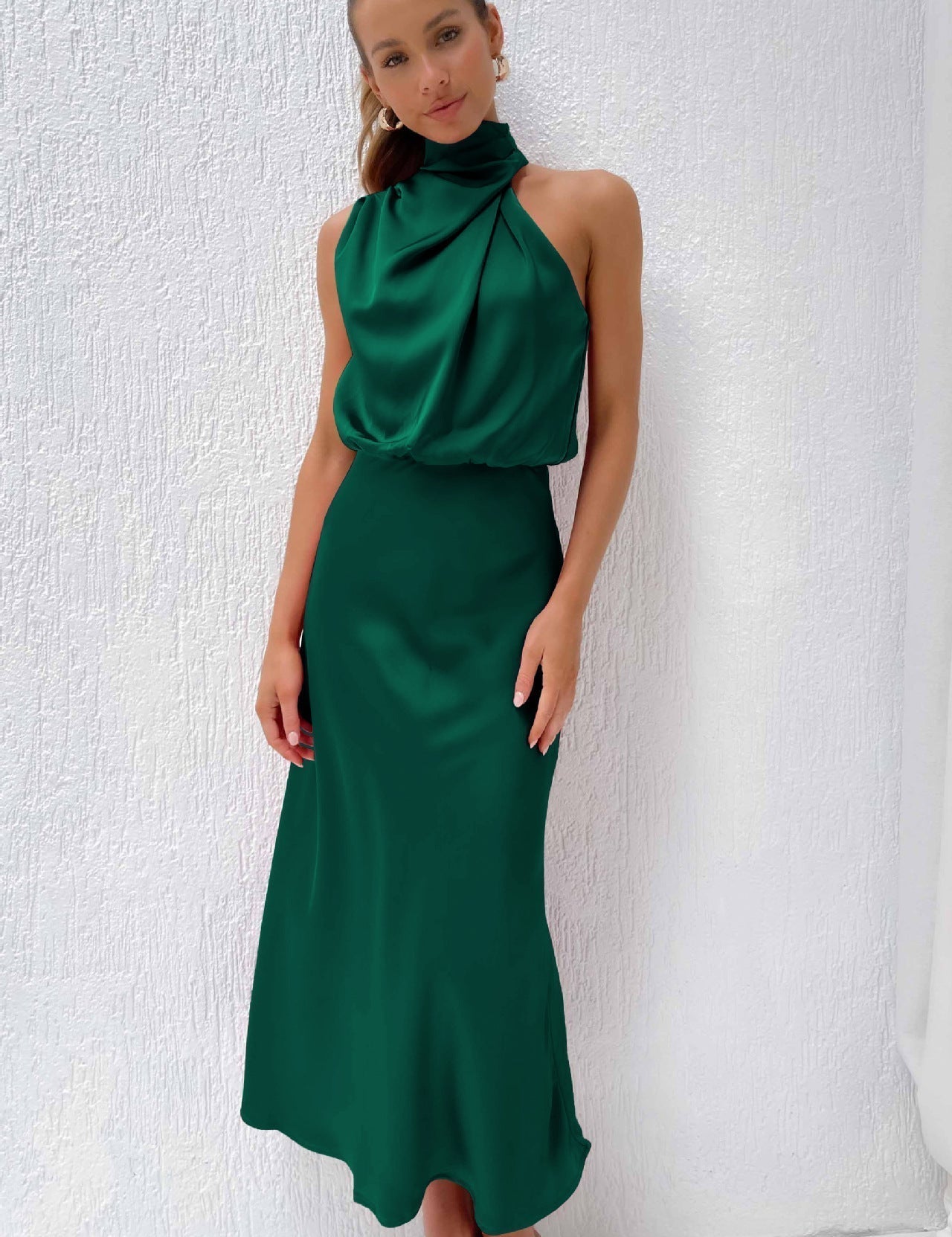 Tyra | Vestido de Gala Elegante com Decote Halter