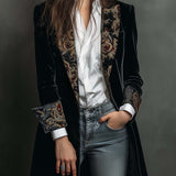 Léontine | Blazer Justo com Estampa Barroca em Preto