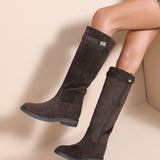 Botas de Camurça Mila em Marrom Escuro