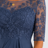 RHONDA | Vestido elegante em renda
