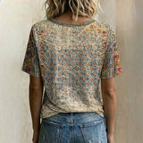 Camisa Estilo Vintage com Estampa Floral