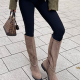 Botas azul marino topo