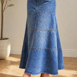 Maria - Saia de Jeans de Comprimento Médio