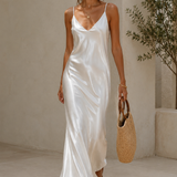 Alma | Vestido Elegante de Satin com Detalhes em Jersey
