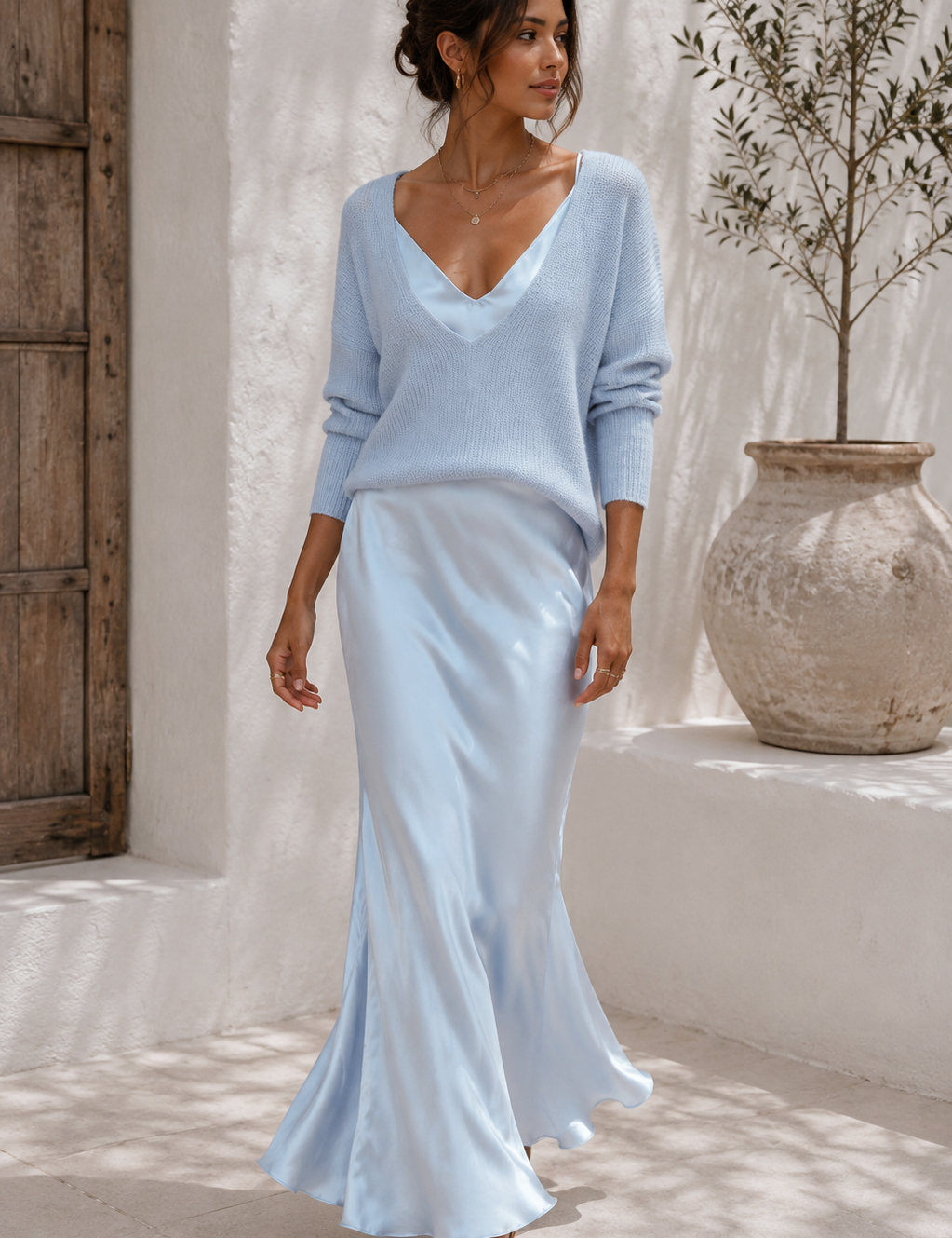 Alma | Vestido Elegante de Satin com Detalhes em Jersey