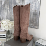 Botas altas taupe estilo cowboy Selenay
