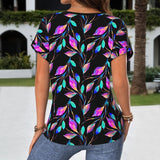 "Blusa com Estampa de Folhas Coloridas" can be rewritten as "Camisa com Estampa Vibrante de Folhas".