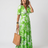 Juliette | Vestido Midi Floral com Mangas Curtas e Decote em V