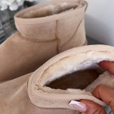 Botas de plataforma forradas en color beige Nina