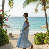 Alma · Vestido Azul com Alças Delicadas e Bolsos