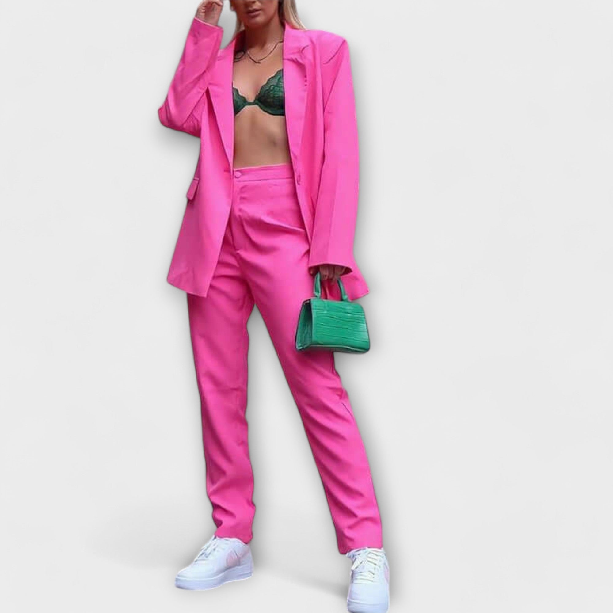 Fernanda - Fato Feminino Elegante