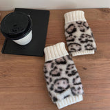 Luvas Térmicas com Estampa de Leopardo