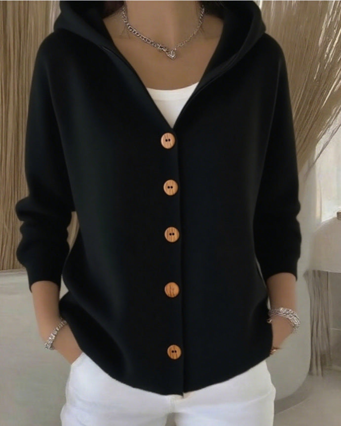 "Zoé | Cardigan de Malha com Capuz" can be rewritten as "Zoé | Cardigan de Malha com Capuz Elegante".