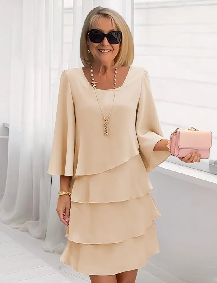 Catherine | Vestido Sofisticado com Babados
