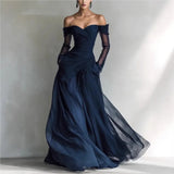 Eleonora - Vestido longo com ombros à mostra