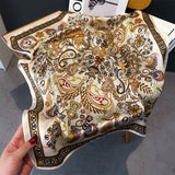 Écharpe Vintage au Style Éthnique