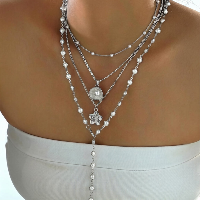 Vintage Pendant Necklace