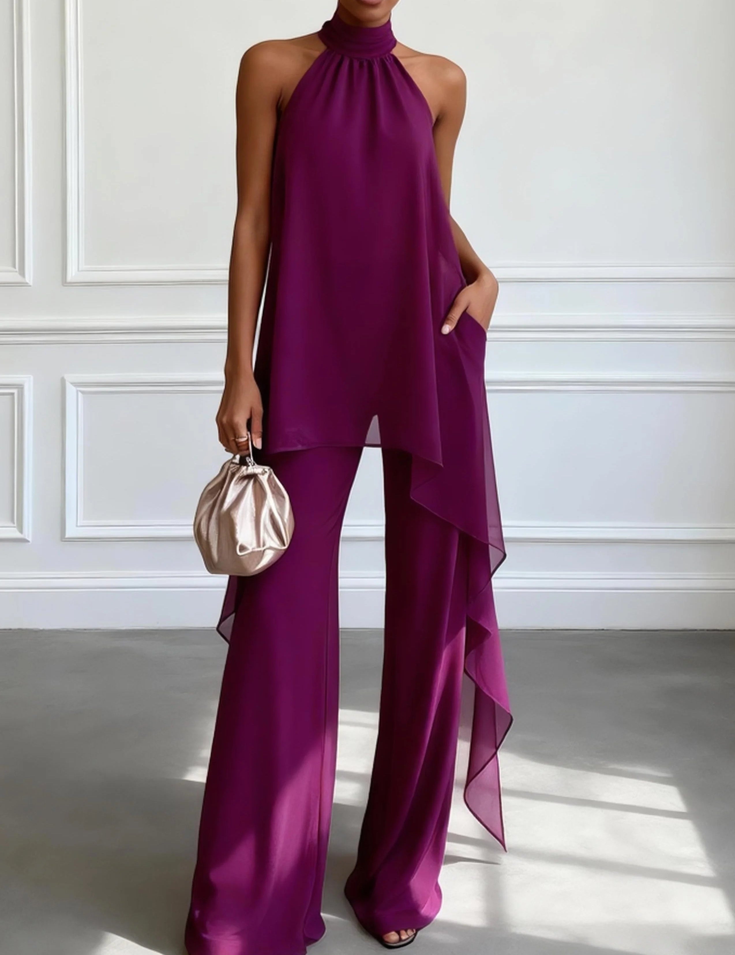 Conjunto completo de duas peças roxo: top elegante sem mangas com decote halter e calças