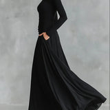 Noémie | Vestido Longo Preto com Decote Bateau e Elegante Drapeado