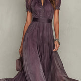 Flavia | Elegante Vestido Longo Violeta com Decote em Gota e Renda