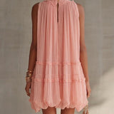 Vestido Mini de Chiffon Rosa Listrado com Decote Halter
