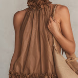 Bettina | Mini Vestido Sem Mangas em Musselina Castanha com Gola Halter e Detalhes em Volantes