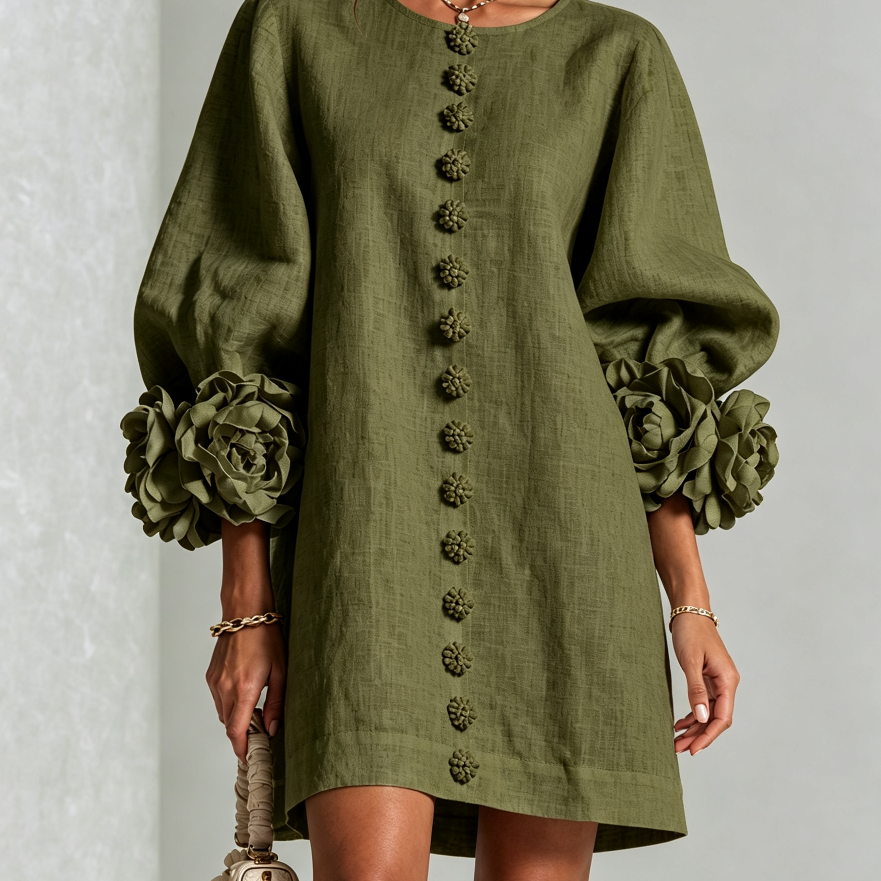 Elegância sem esforço com um vestido de corte escultural
