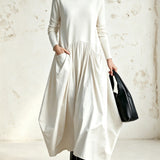 Monique | Vestido Longo Oversize com Gola Alta