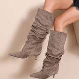 Brea Camel Botas de Camurça com Tacão de Agulha