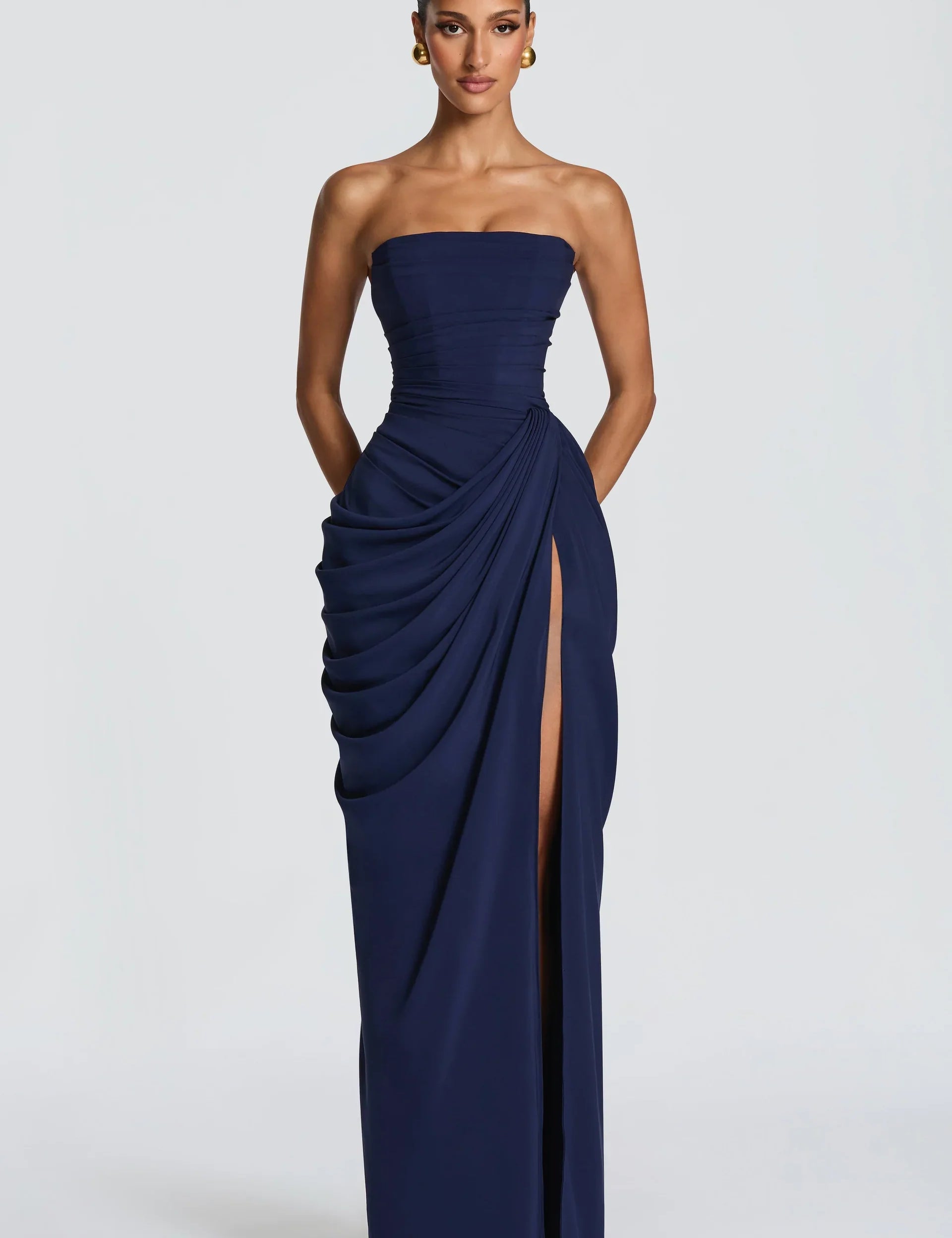 Adriana - Vestido Longo Drapeado com Fenda
