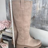 Botas Chira en Color Beige